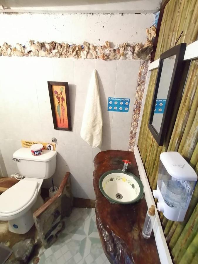 Hospedaje Pirata Express Capurganá المظهر الخارجي الصورة