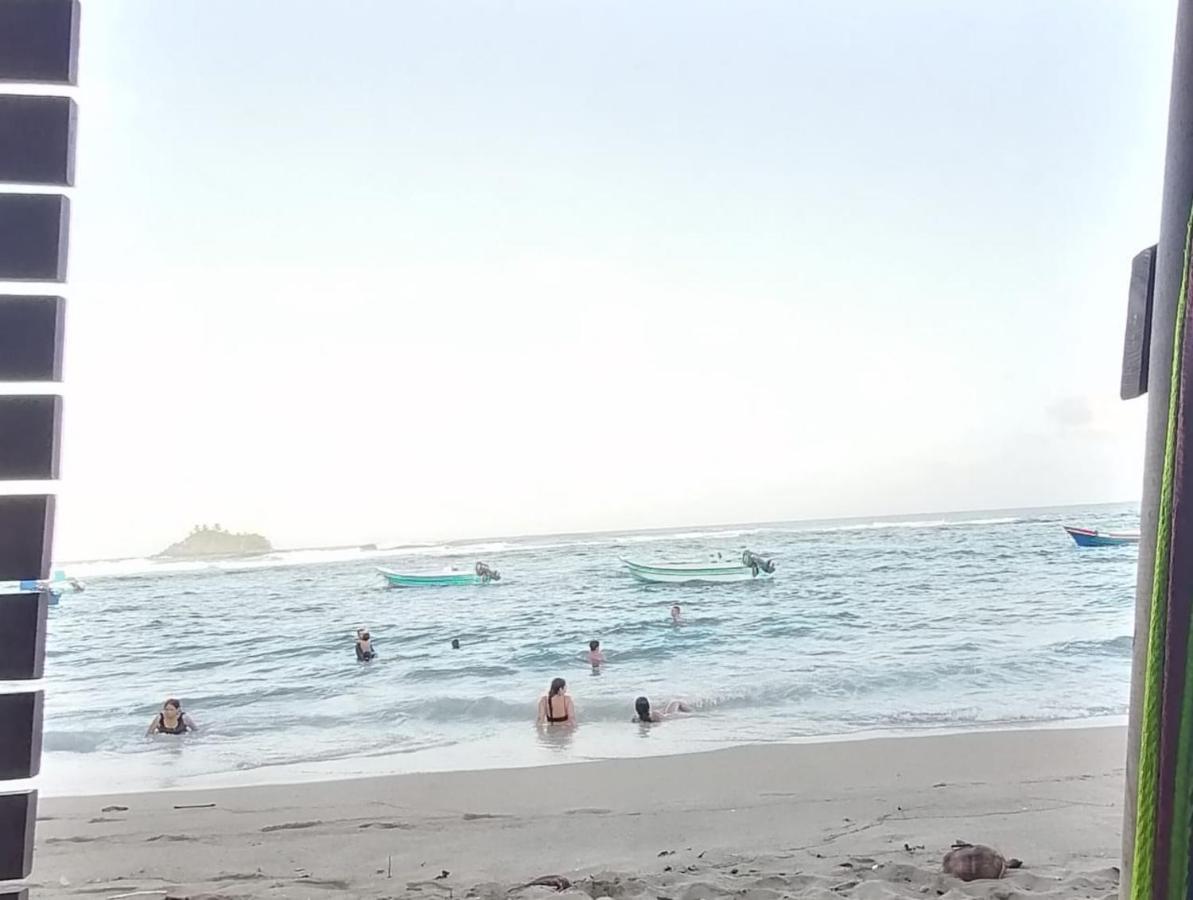 Hospedaje Pirata Express Capurganá المظهر الخارجي الصورة
